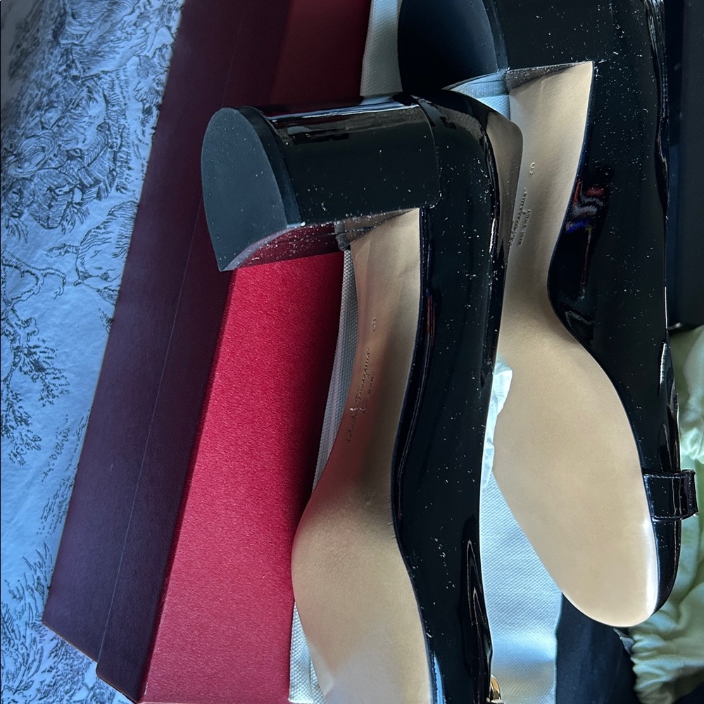 Never Worn -Salvatore Ferragamo Black Heels with Gold Accents - Picture 5 of 6